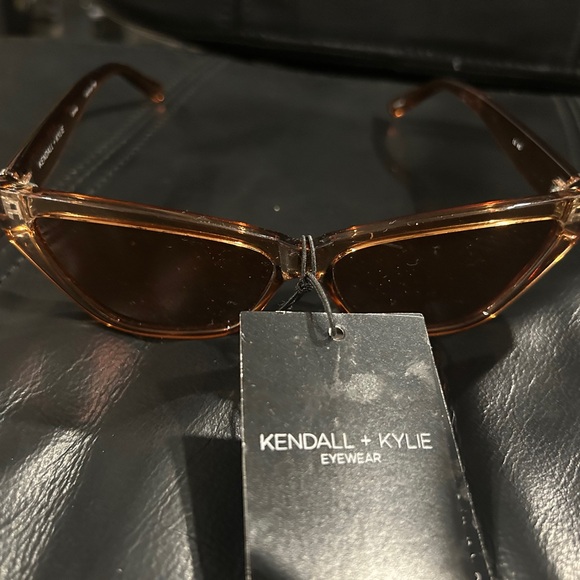Kendall & Kylie Amber Sunglasses